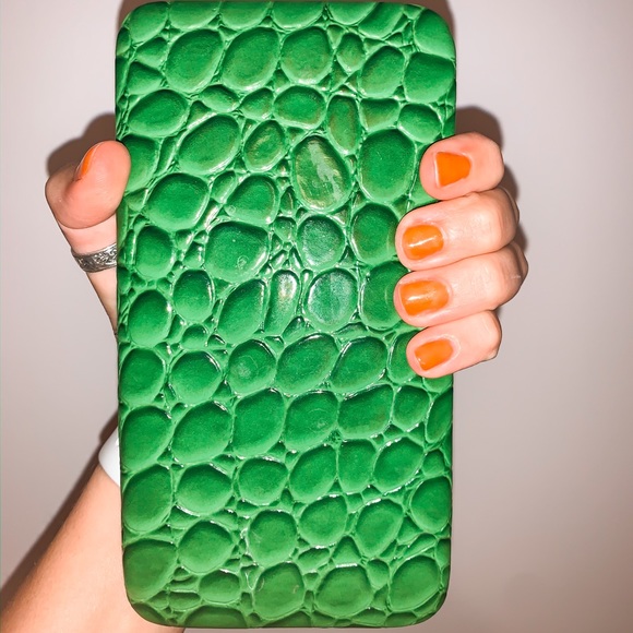 Faux Crocodile Wallet - Picture 2 of 3